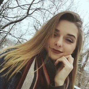 Meet your Posher, Taylor